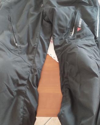 Pantaloni con protezioni Dainese