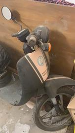 scooter honda sky 50 nero
