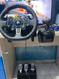 Volante in perfette condizioni usato tre volte