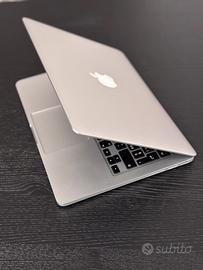 MacBook Pro Retina 13” Apple, modello 2015