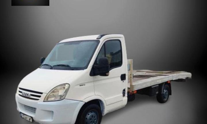 IVECO Daily 2.3 CARROATTREZZI ( SOSP.ARIA )