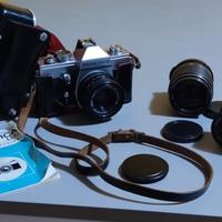 Macchina fotografica a pellicola anni '70