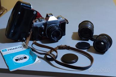 Macchina fotografica a pellicola anni '70