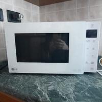 FORNO A MICROONDE LG