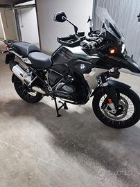 BMW Gs 1250 triple blak