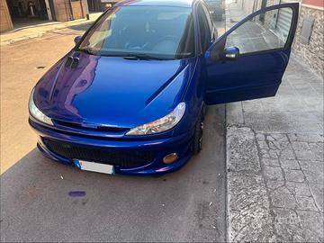 Peugeot 206 1.1 benzina '03