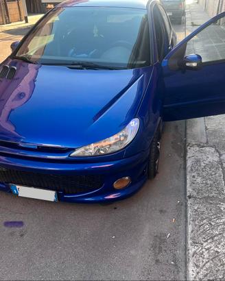 Peugeot 206 1.1 benzina '03