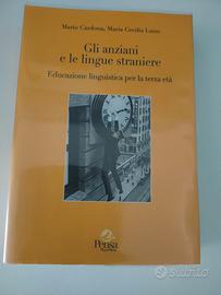 Cardona Luise, Gli anziani e le lingue straniere