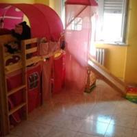 cameretta per bimbini a soppalco