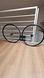 Ruote Bontrager 700x35 disc, Alluminio 