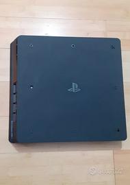 Playstation 4 500gb + 5 giochi + 2 pad