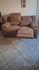 Divano nuovo mai usato