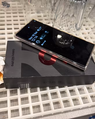 Samsung s22 ultra color Borgogna 