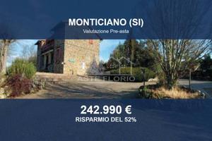 Immobile in asta di 374 m² con più di 5 locali a M