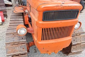 Trattore cingolato Fiat 605 c.