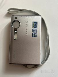 Nikon CoolPix S5