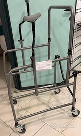 Deambulatore per anziani pieghevole - Nuovo -