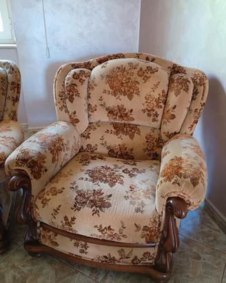 Set divano e due poltrone vintage.