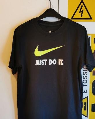 2 Magliette NIKE