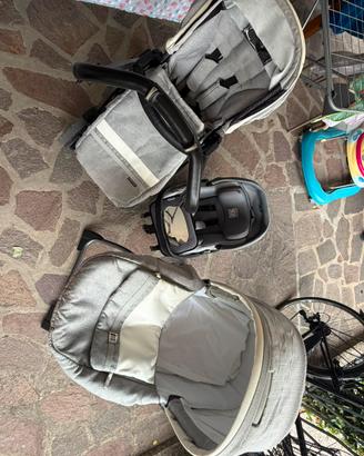 TRIO PEG PEREGO BOOK 51