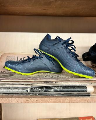 Scarpe corsa chiodate atletica