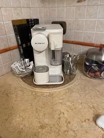 MACCHINA CAFFÈ DELONGHI NESPRESSO