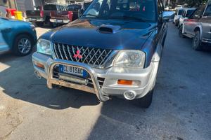 Mitsubishi L200 2.5 TDI 4WD Double Cab Pick-up GLS