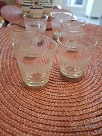 Set 6 bicchieri vintage in vetro con bordo in meta