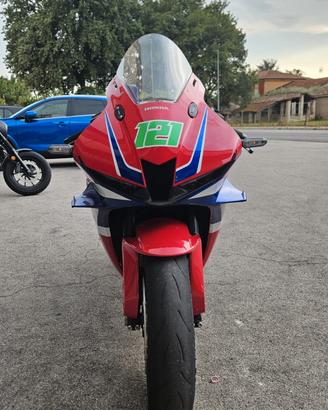 Honda CBR 600 RR