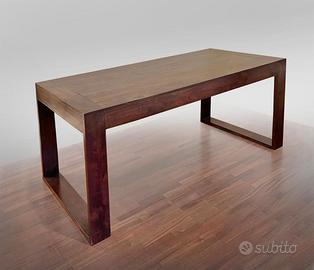 Tavolo in legno massello indonesiano