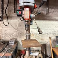 Trapano a colonna 220v