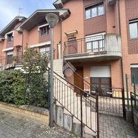 VILLA A SCHIERA A ACQUI TERME