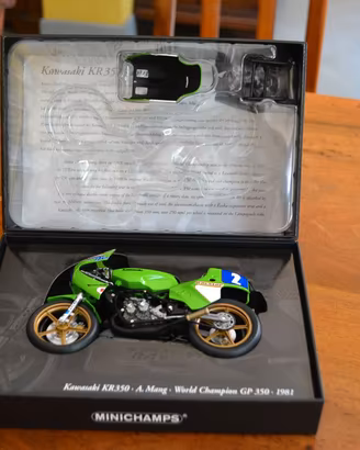 Mod Minichamps 1:12 Kawasaki KR350 Anton Mang 1981