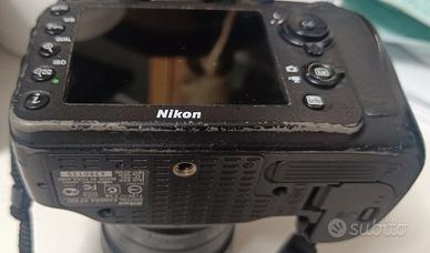 Nikon D7100 solo corpo 