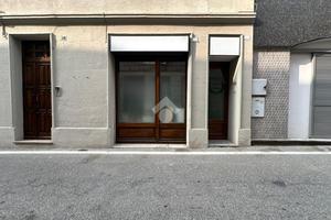 NEGOZIO A CASTELNUOVO SCRIVIA