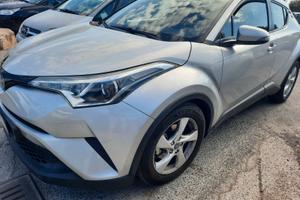 Toyota ch-r 1.8 business