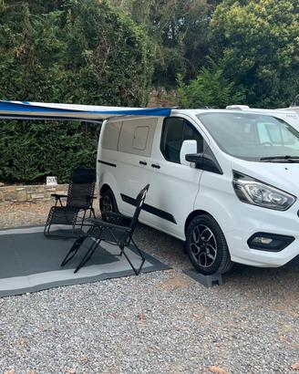 Ford Custom camperizzato