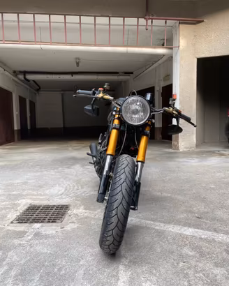 Ducati 600 SS - 1995 cafe racer