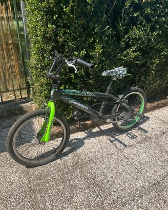 Bmx green & black