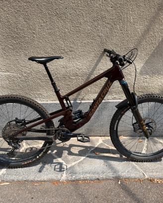 Santa Cruz Nomad v5