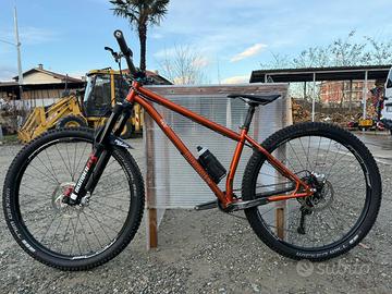 Bici Hard Tail Moxie