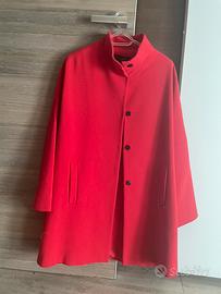 Cappotto rosso da donna
