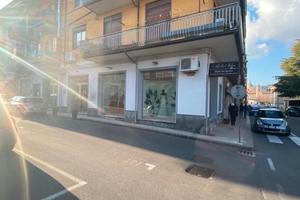 Locale commerciale a destinazione d'uso