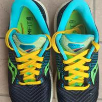 Saucony running modello Triumph taglia 42