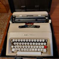 MACCHINA DA SCRIVERE OLIVETTI Lettera 35.