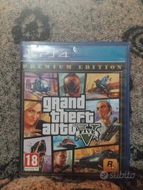 Play station 4, buone condizioni + 2 giochi!