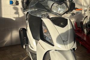 Kymco people gti 300