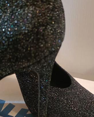 Scarpe Cinti grigio scuro brillanti tacco alto
