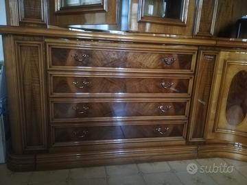 Mobile sala  soggiorno con vetrina