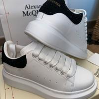 Alexander McQueen 36 bianco e Swarovski set nuovo